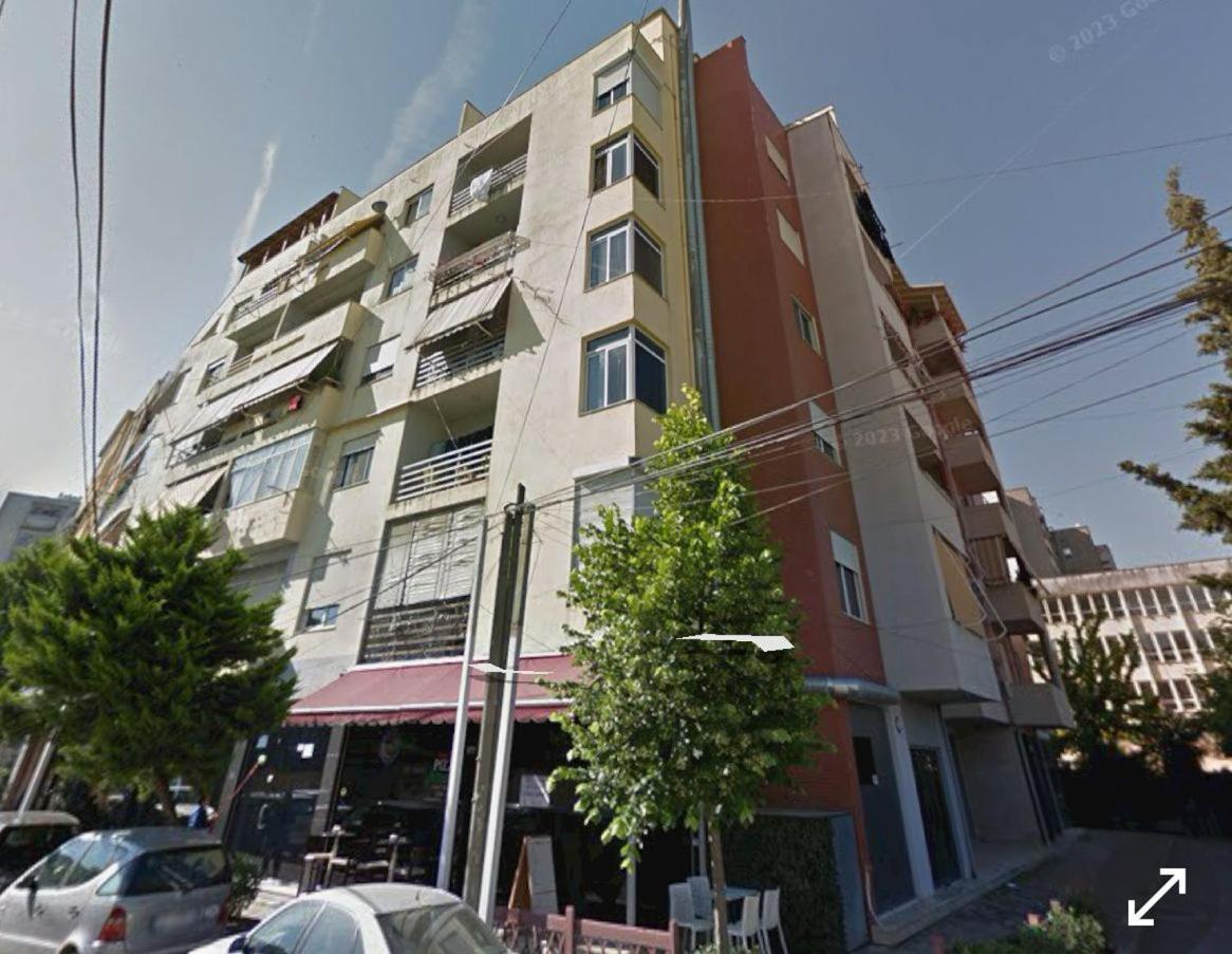 Edi'S Apartament Tirana Bagian luar foto